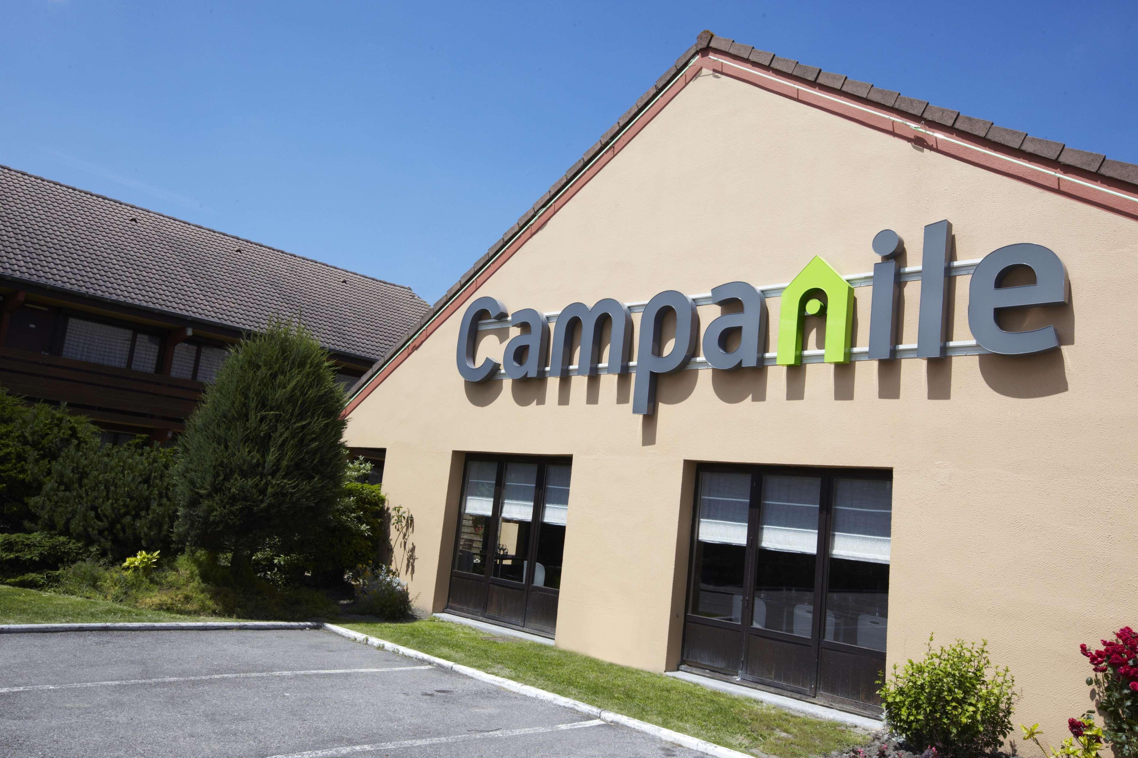 Hotel Campanile Calais Esterno foto